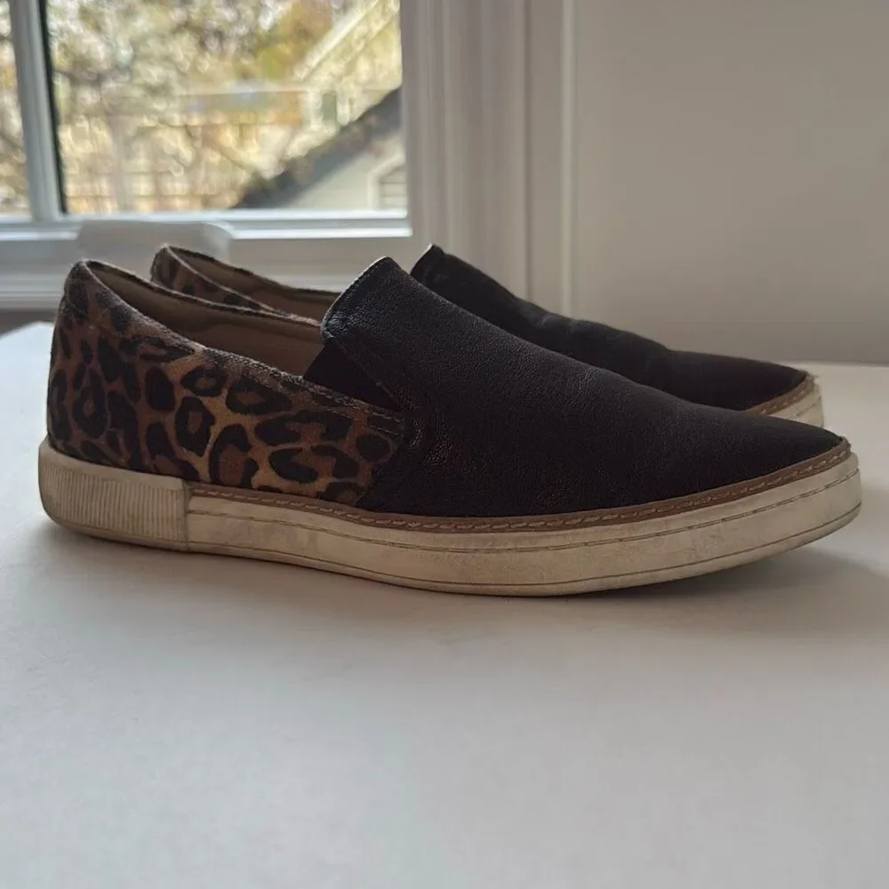 Naturalizer Zola Slip Ons Size 8.5